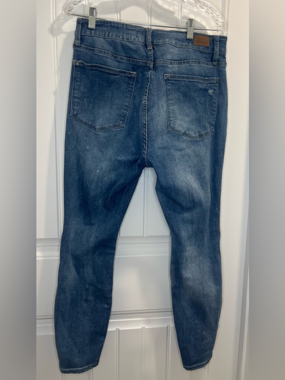 Judy Blue Medium Wash Distressed Skinny Jeans 14W - Picture 6 of 7
